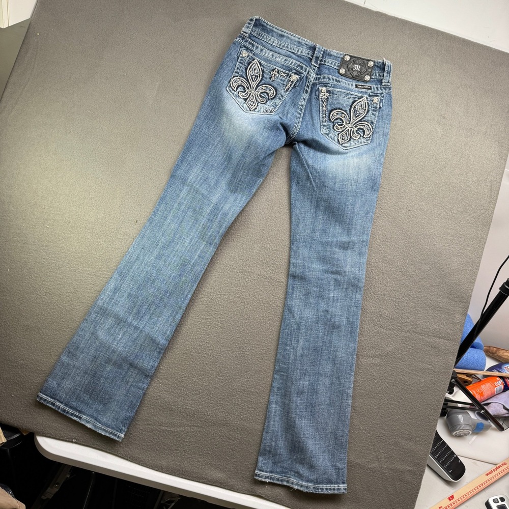 Miss Me Bootcut Jeans Women Size 27 Blue JP5647B Fleur De Lis Embellished Y2K - Picture 3 of 12